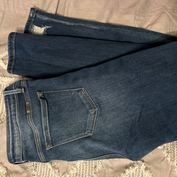 KanCan distressed jeans - Picture 2 of 2